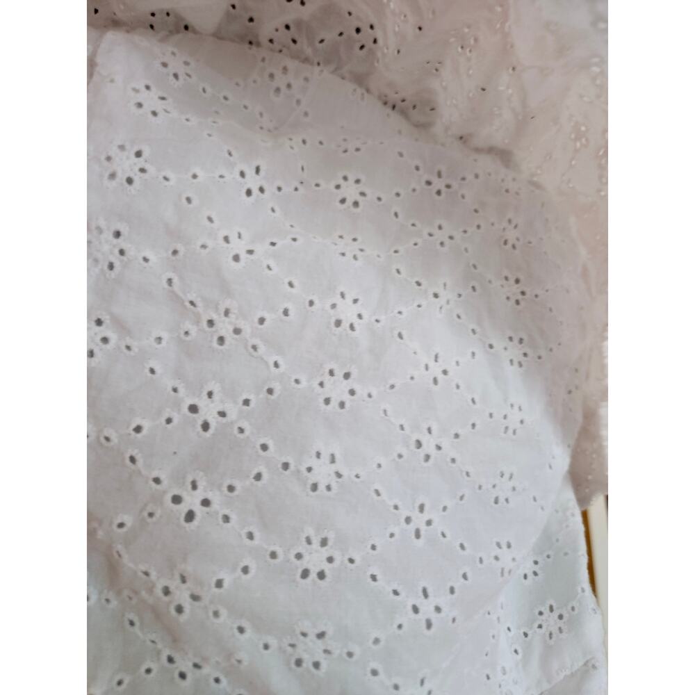 Bar III White Cotton Eyelet Romper Women sz 6 CottageCore Y2K Sleeveless Ruffle - Picture 5 of 5